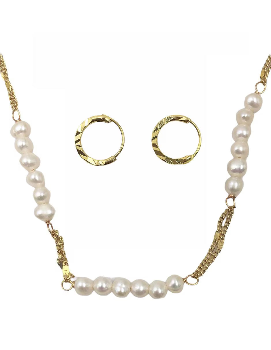 Aretes y Collar de Perlas en chapa de oro