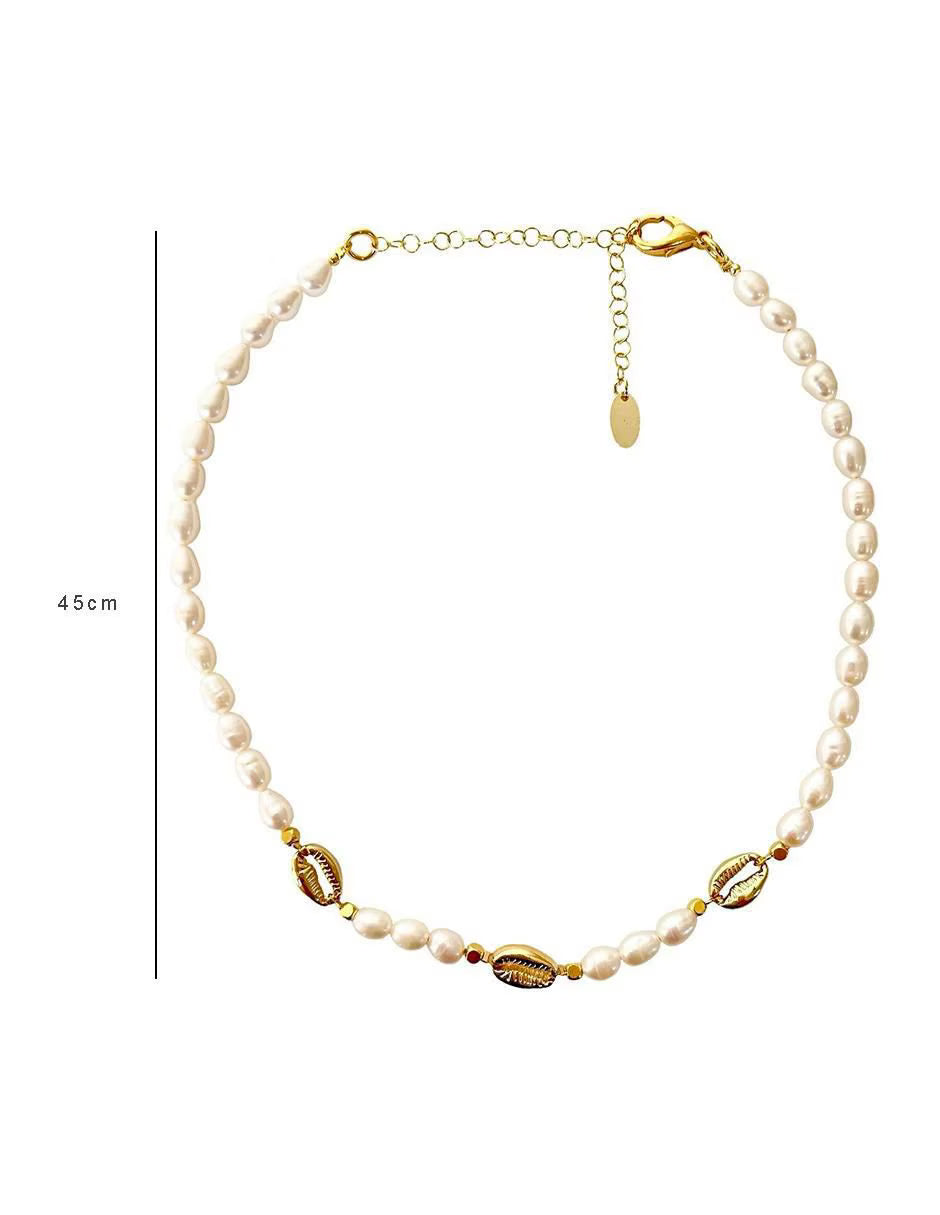 Collar de PerlaS con dijes de Concha de mar de baño de Oro 14k