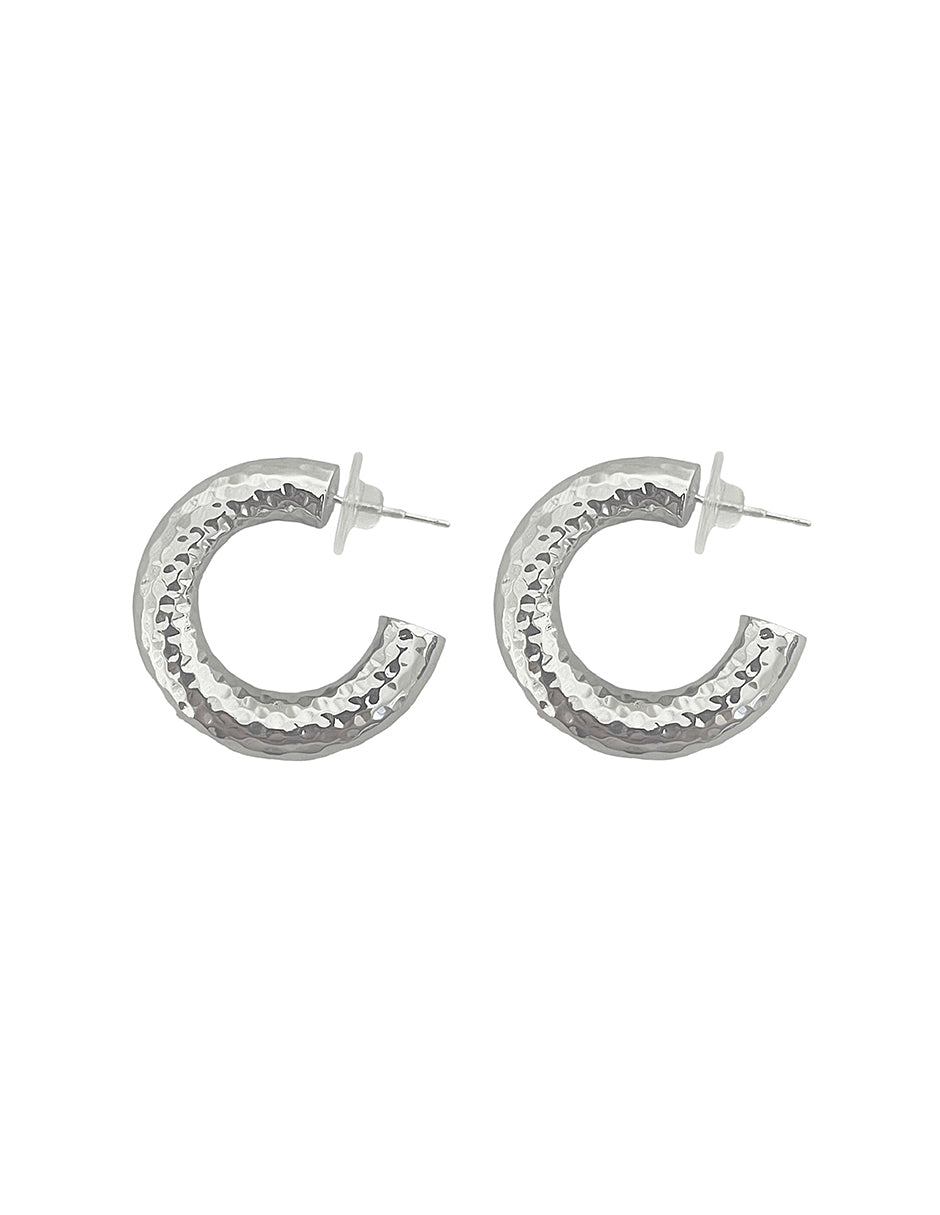 Arracadas en Oro Blanco 14K con Relieve