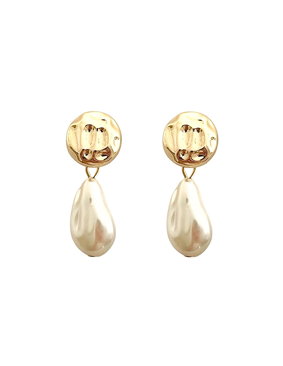 Broqueles con Perla Natural en Chapa de Oro 14K