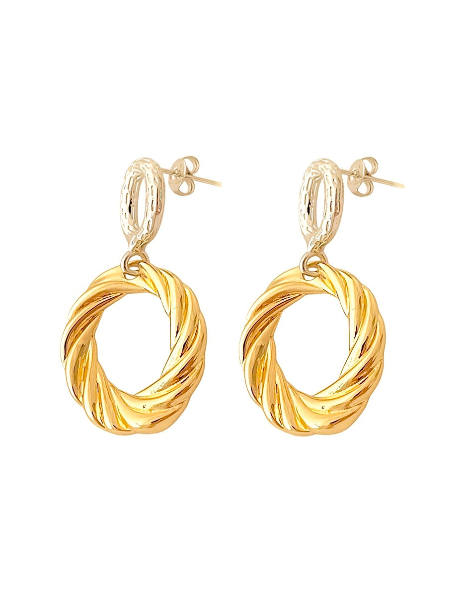 Aretes Colgantes en Chapa de Oro 14K con Acabado Brillante