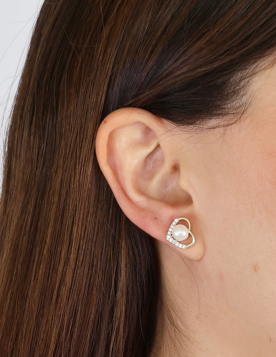 Broqueles Corazón con Perla Natural en Oro 10K