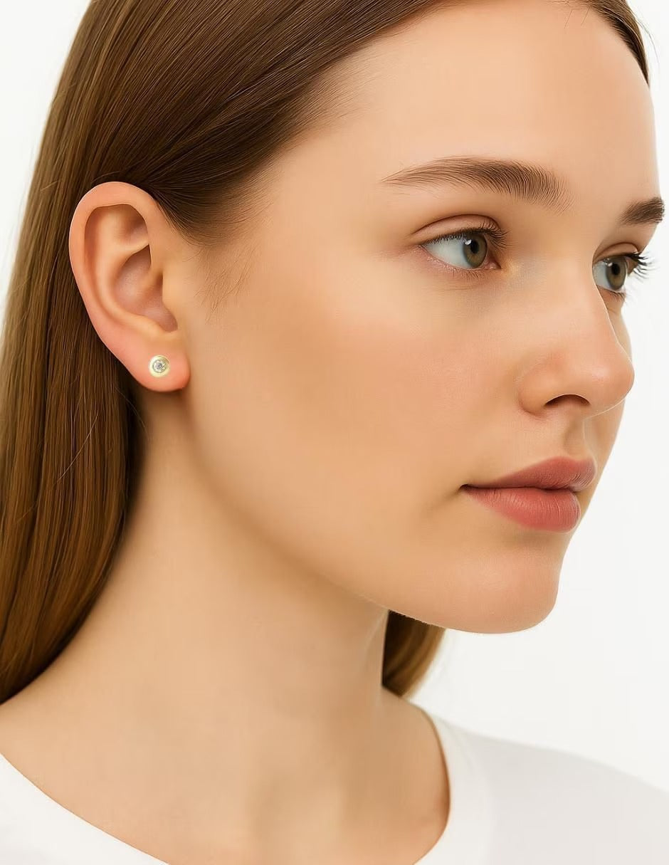 Broqueles de Barril con Diamante - en Oro de 14k