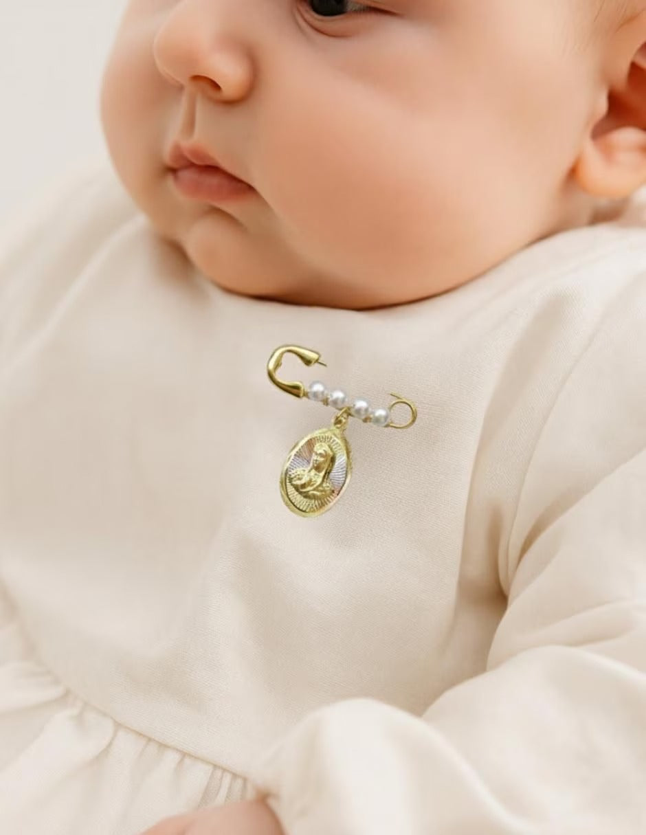 Dije de Virgen Oval - en Chapa de Oro