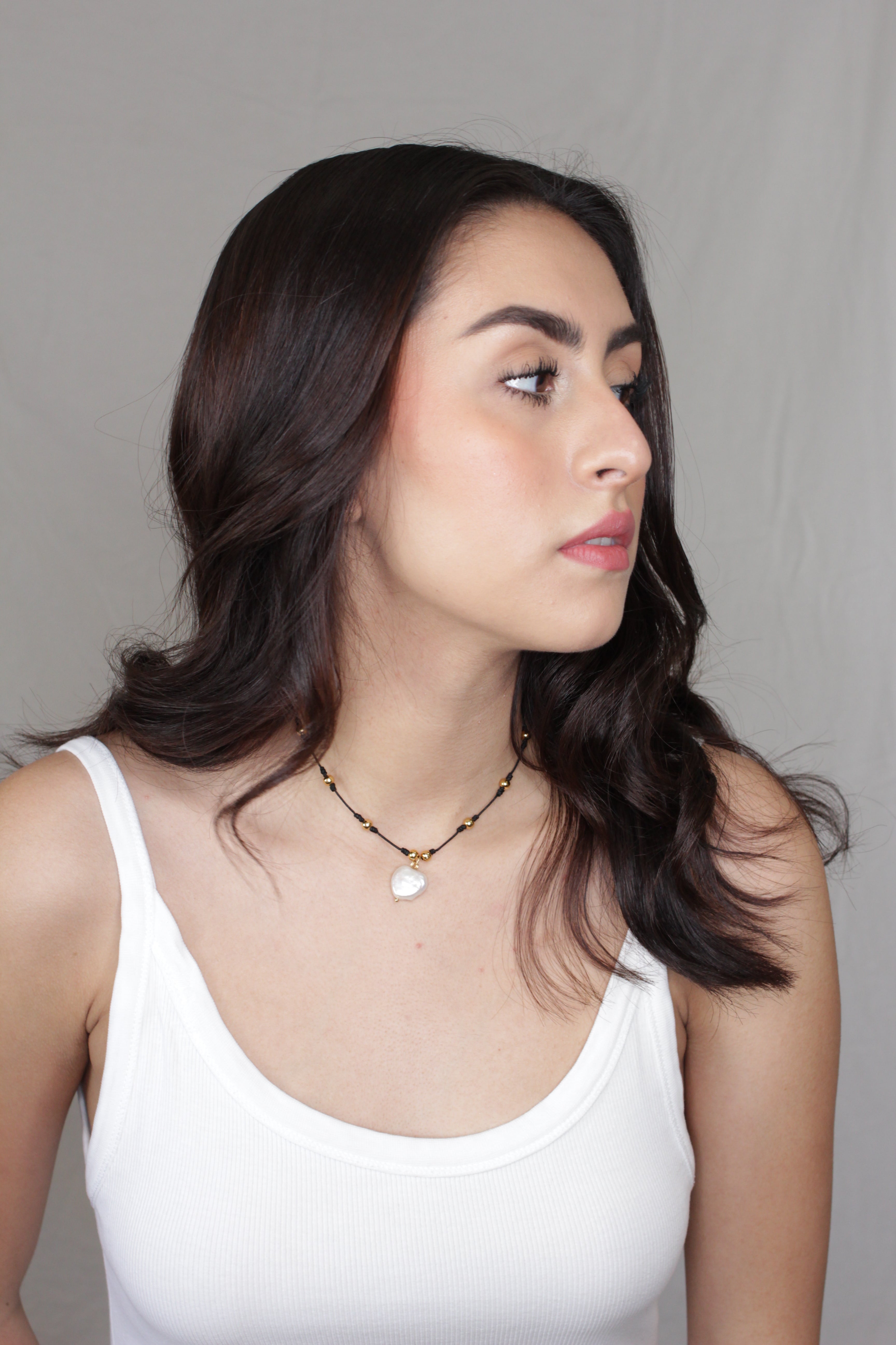 Collar Lucia con Perla en Chapa de Oro 14k