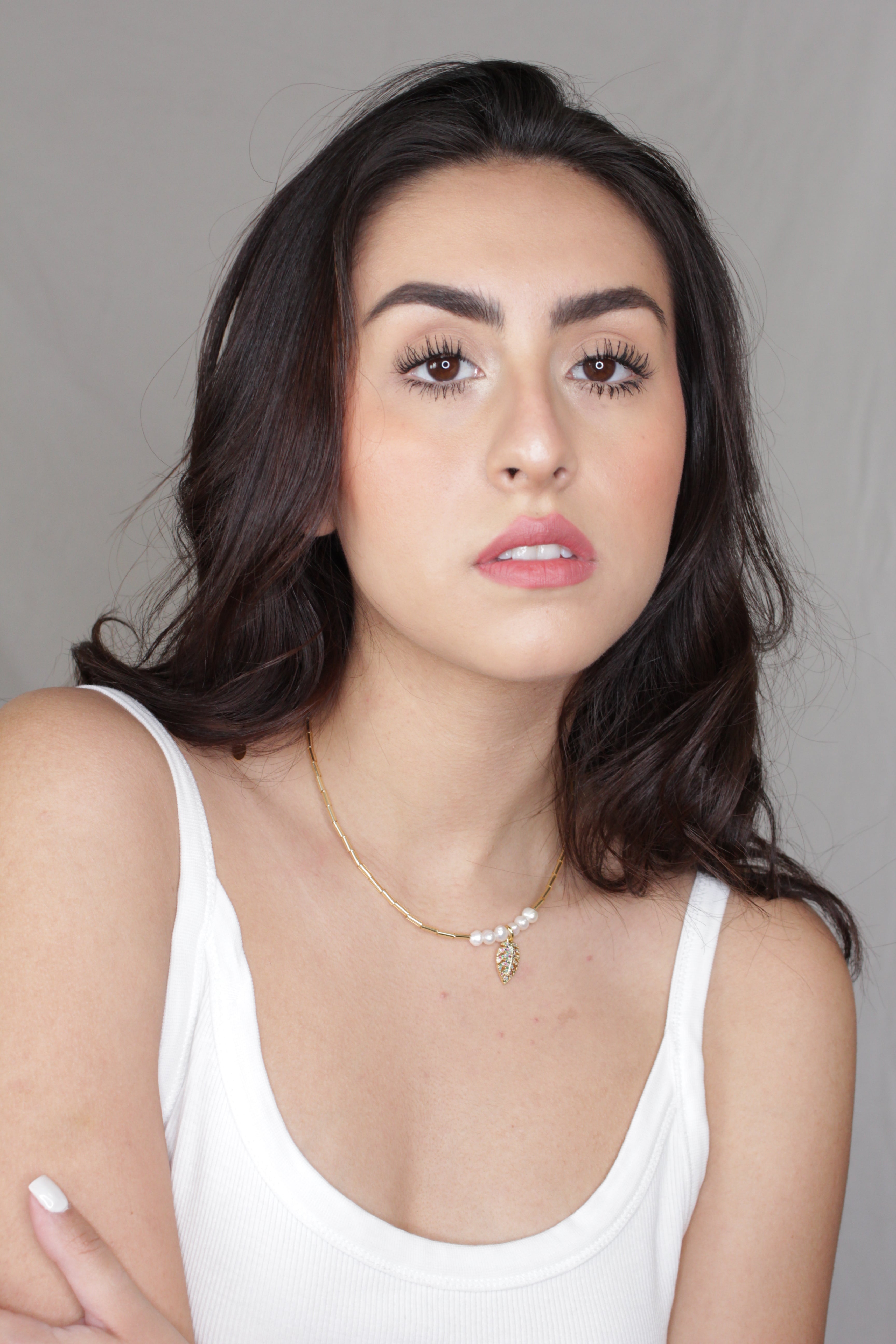 Collar Hoja en Chapa de Oro de 14k