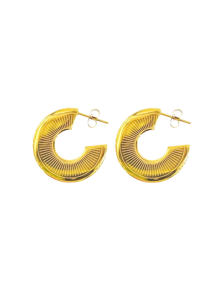 Arracadas Lineales en Chapa de Oro de 14k