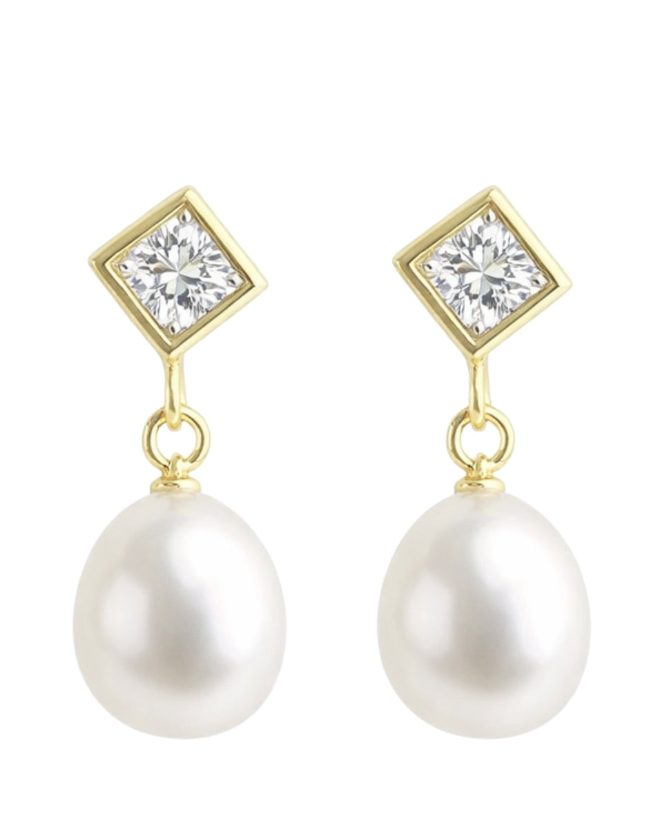 Aretes Rombo con Zirconia Biselada y Perla Natural en Oro de 10K