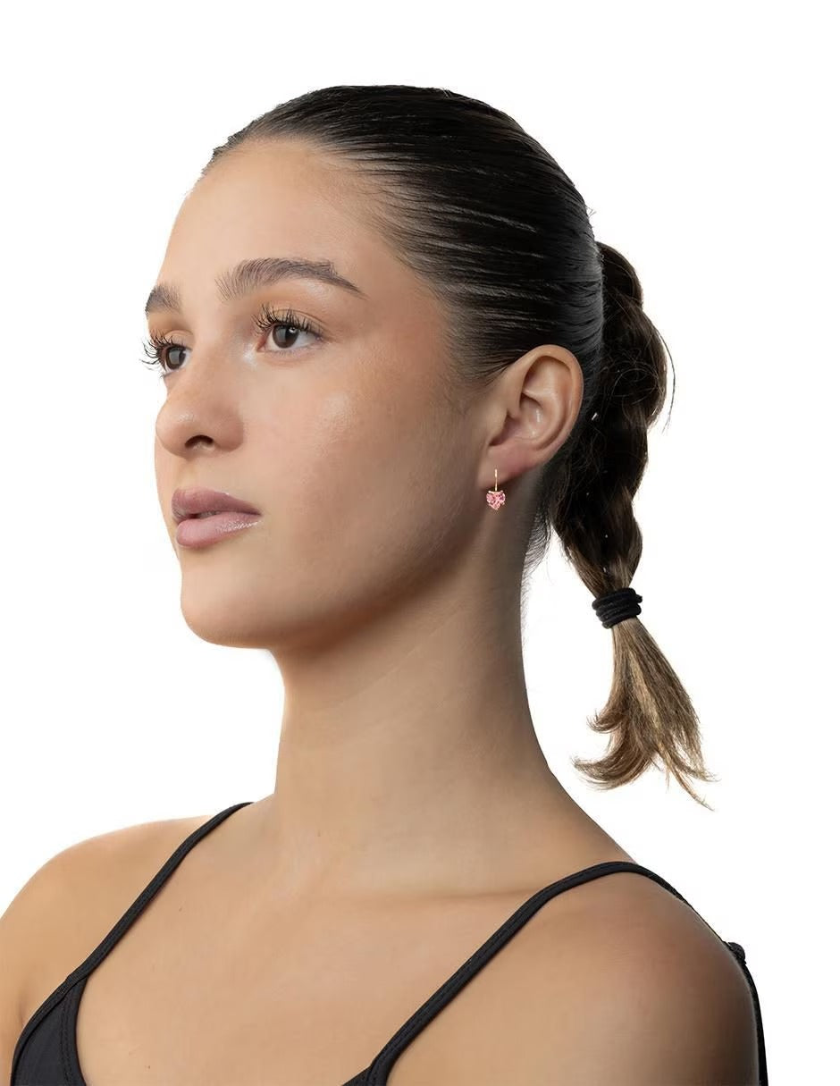 Arete con Zirconia de Corazón Rosa - en Oro 10k