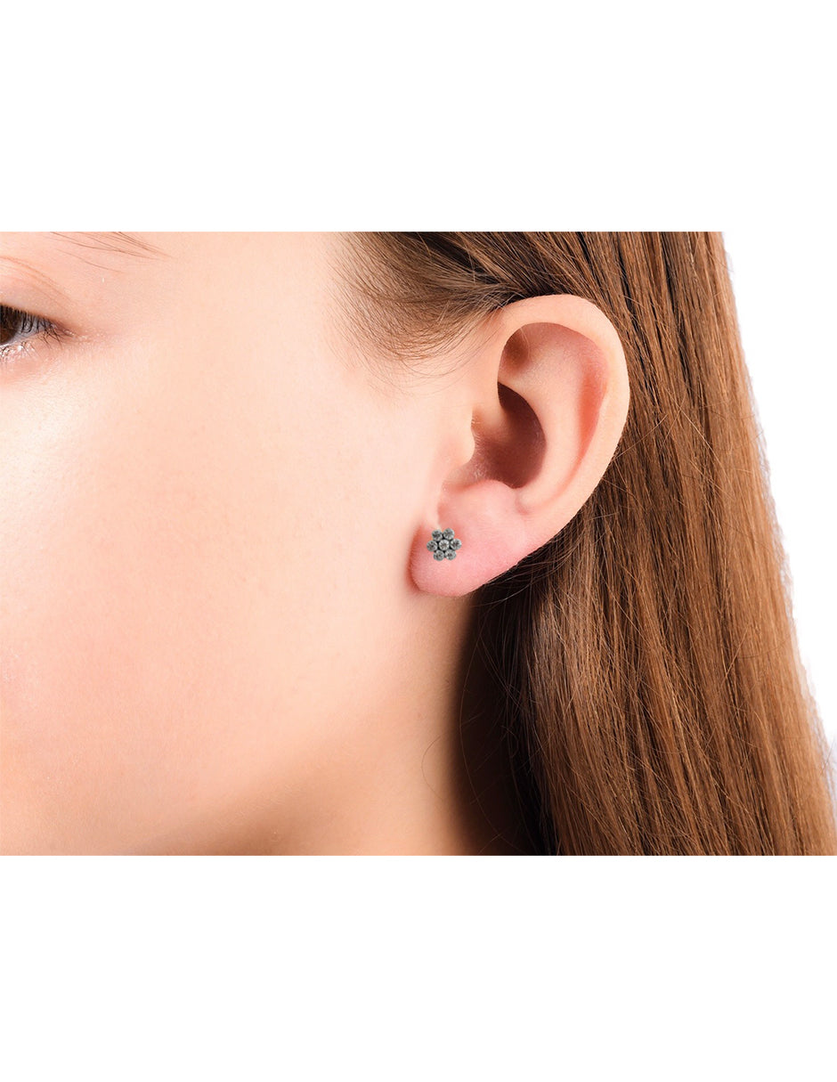 Broqueles en Oro de 10k Flor Blanca con Zirconias