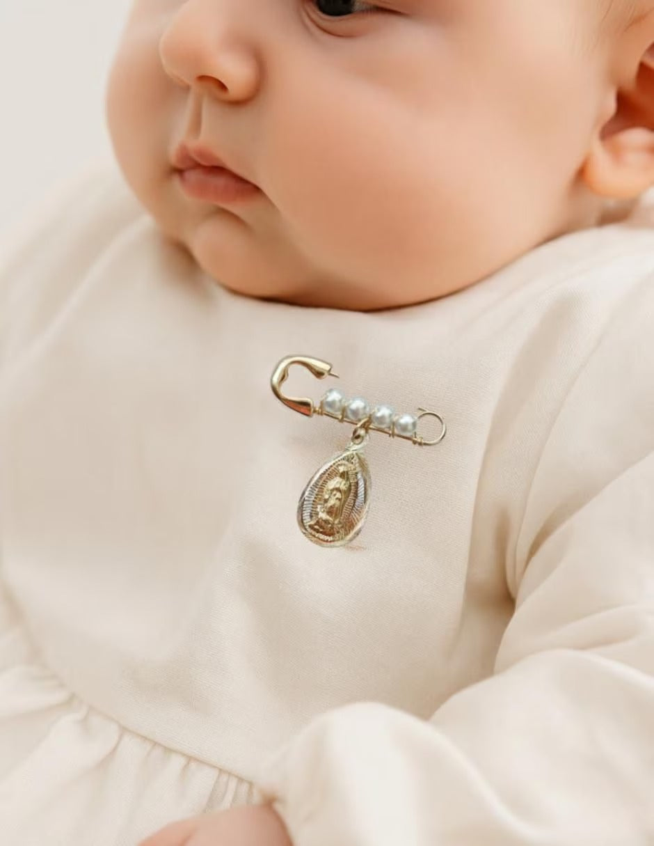 Dije de Virgen Oval - en Chapa de Oro